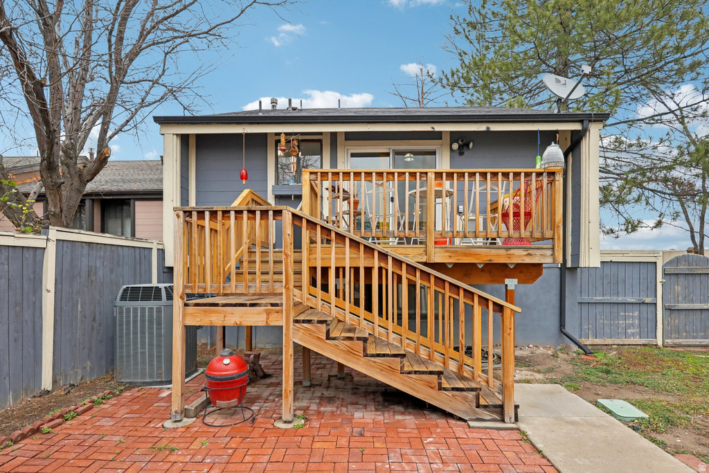 2409 W HARDROCK DR Taylorsville, UT 84129