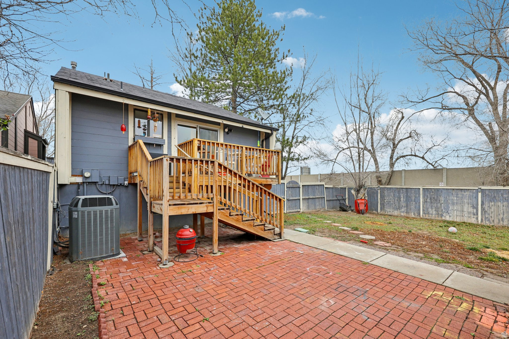 2409 W HARDROCK DR Taylorsville, UT 84129