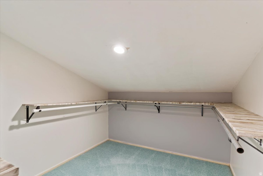 69 WHITE BARN DR Pleasant View, UT 84414