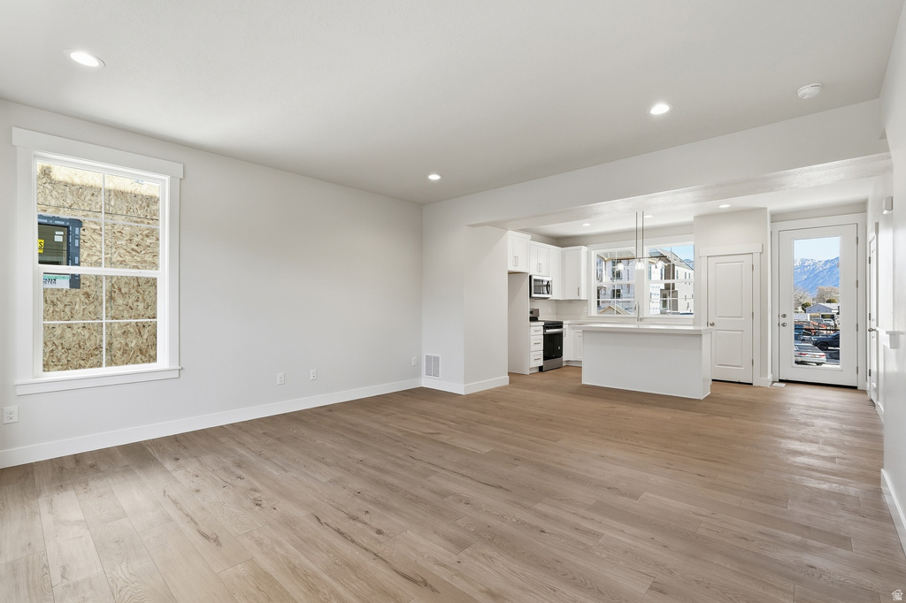 7332 S SEVEN TREE LN #73 Midvale, UT 84047