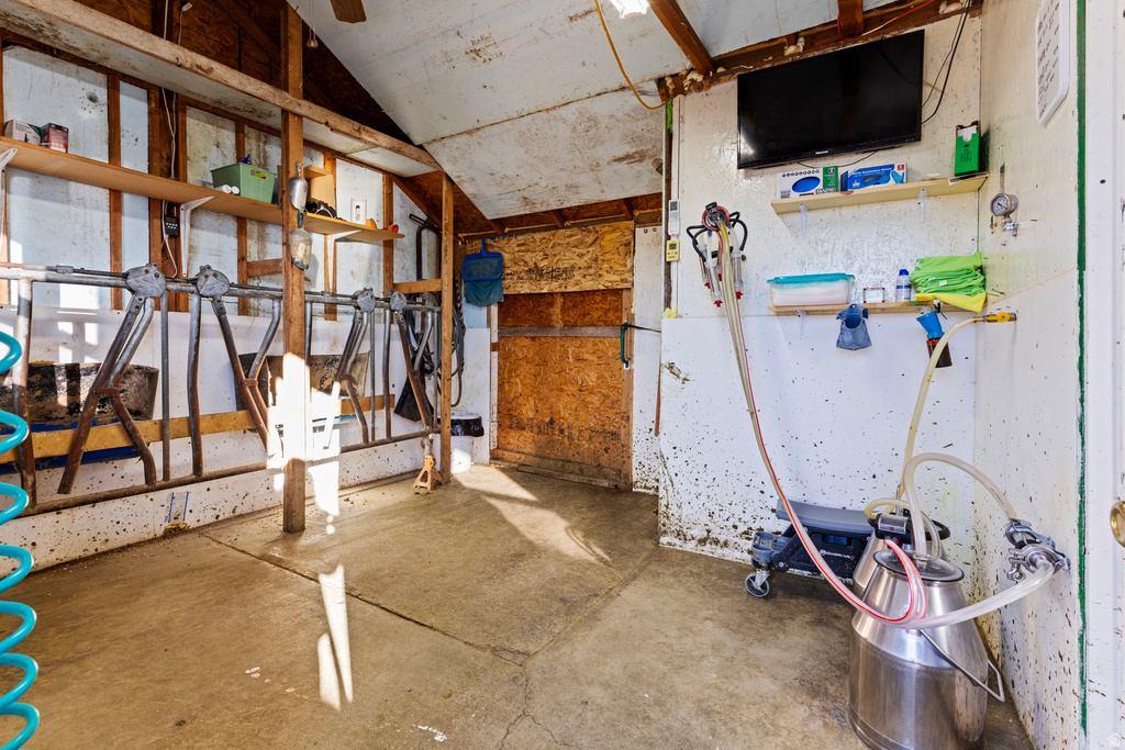 10930 N 8400 W Tremonton, UT 84337