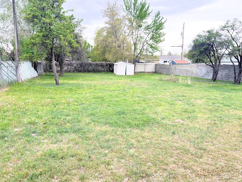 744 E 8425 S Sandy, UT 84094