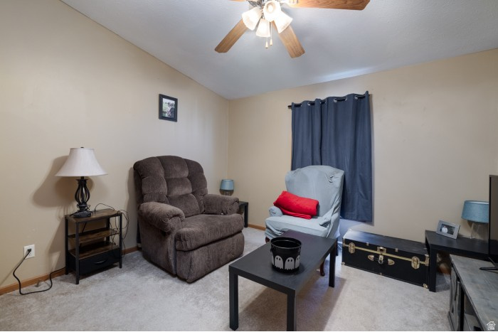 259 W 2100 S Vernal, UT 84078