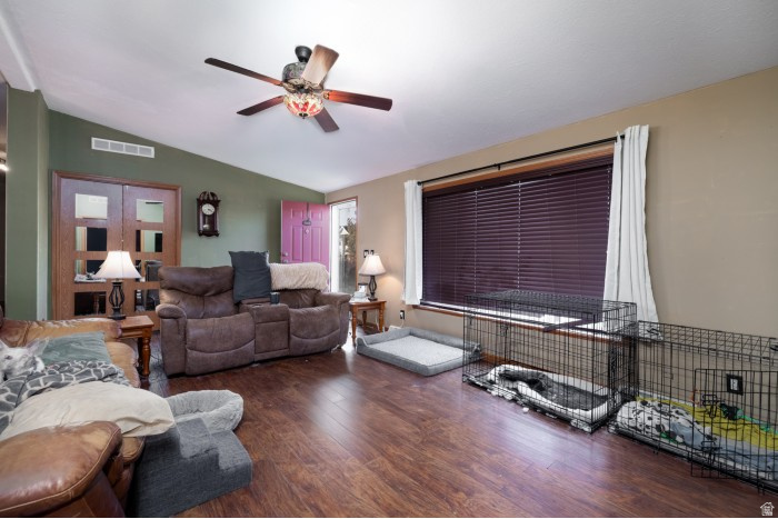 259 W 2100 S Vernal, UT 84078