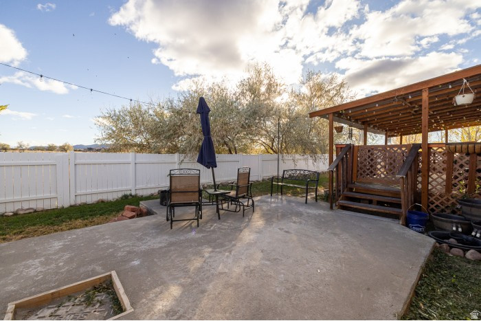 259 W 2100 S Vernal, UT 84078