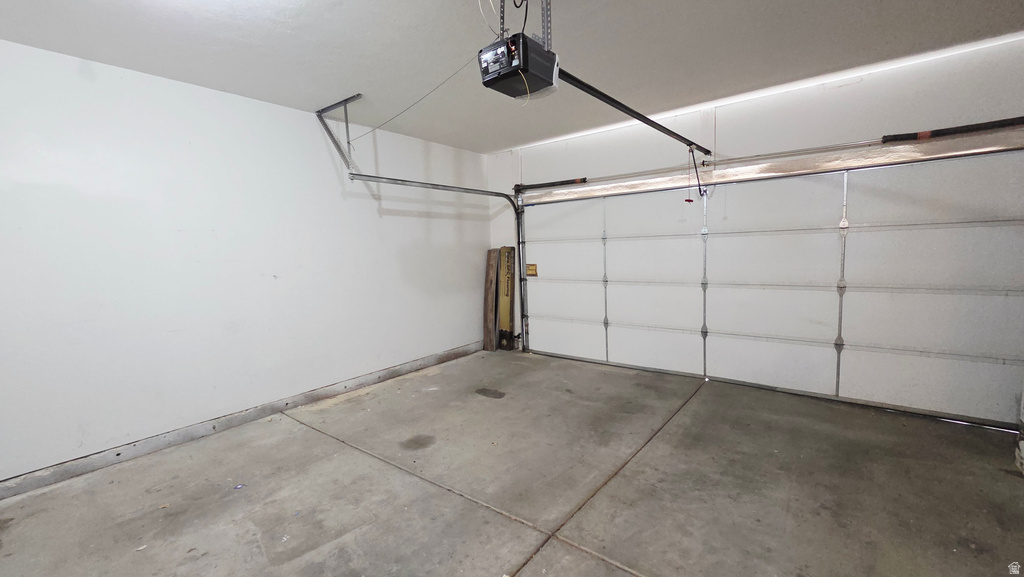 268 W MOUNTAIN GREEN CIR Roosevelt, UT 84066