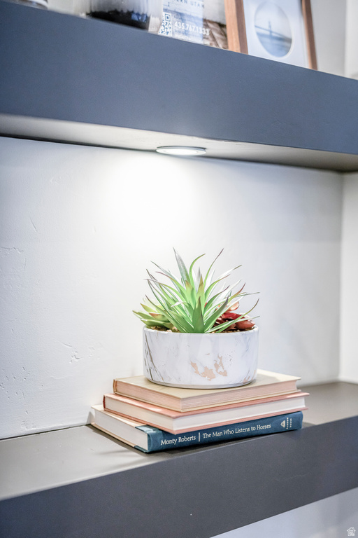 5239 W 2390 S Hurricane, UT 84737