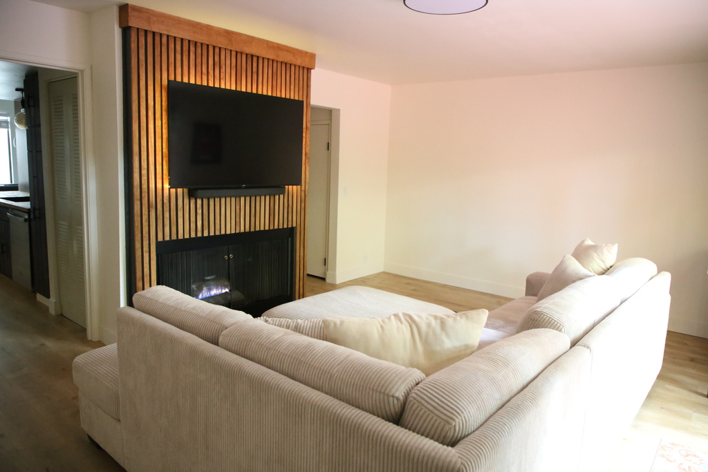 4547 S WOODDUCK LN Millcreek, UT 84117