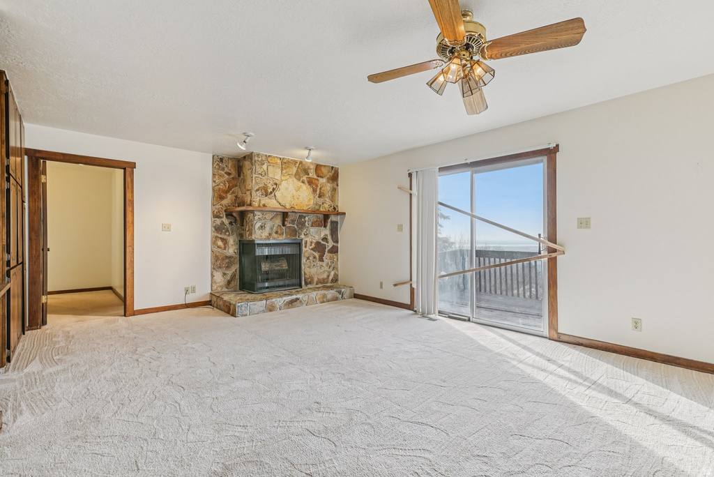 578 LAKEVIEW WAY Farmington, UT 84025