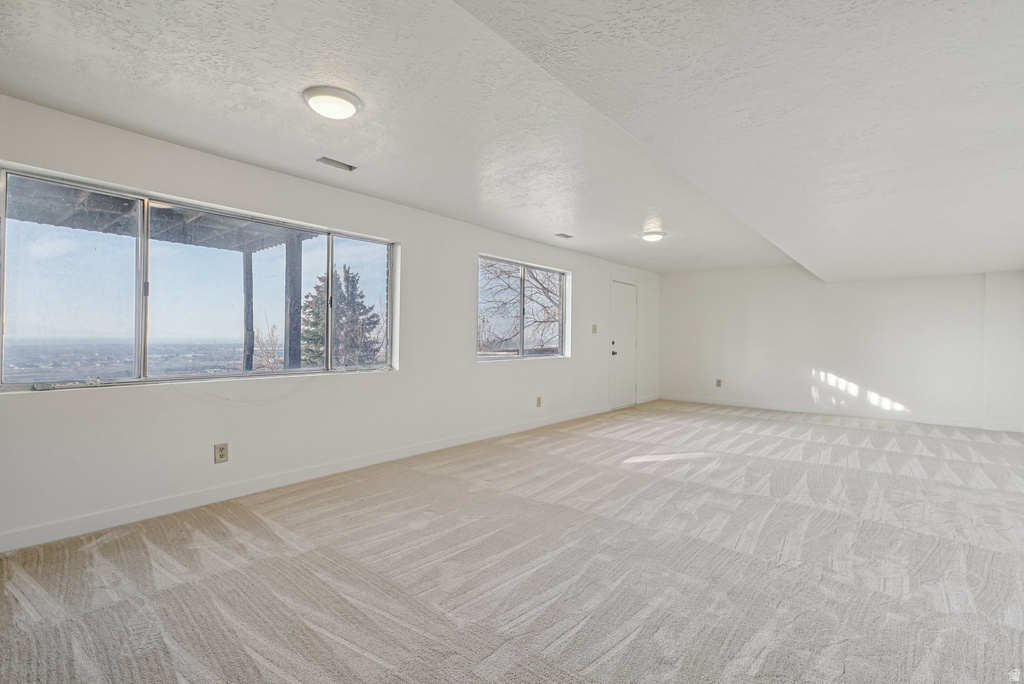 578 LAKEVIEW WAY Farmington, UT 84025