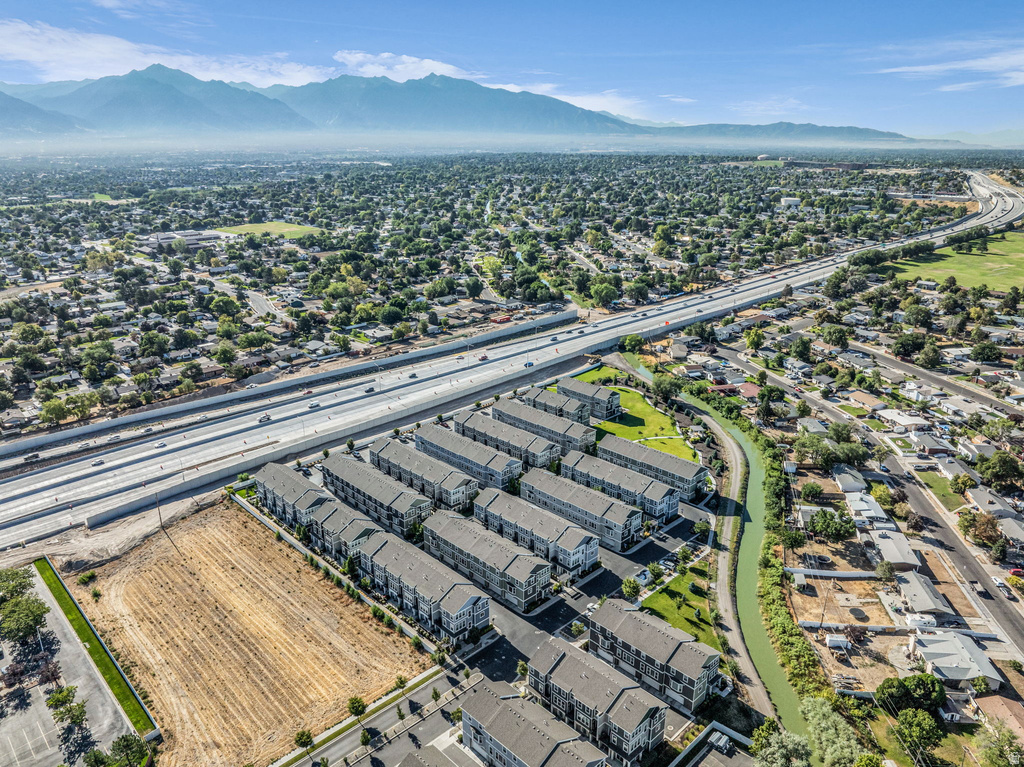 3844 W GARTMORE LN #208 Taylorsville, UT 84123