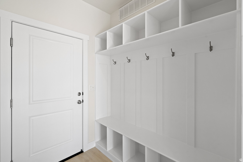 9814 N BRIDGE Eagle Mountain, UT 84005