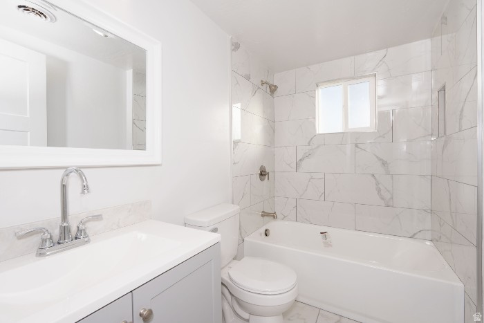 7600 E 6000 S Jensen, UT 84035