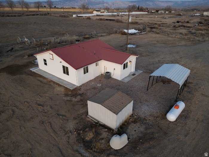 7600 E 6000 S Jensen, UT 84035