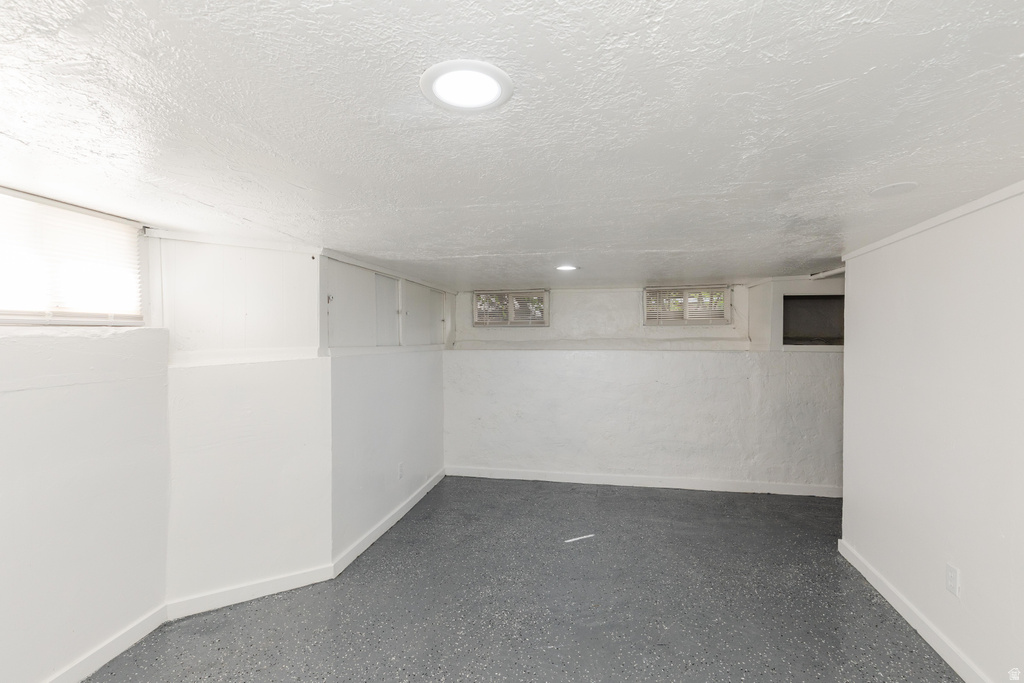 2853 S LINCOLN AVE Ogden, UT 84401