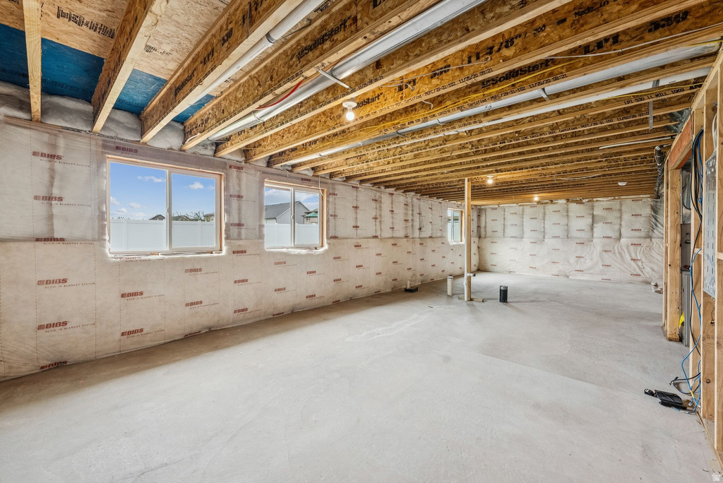 4269 W 2025 S Taylor, UT 84401