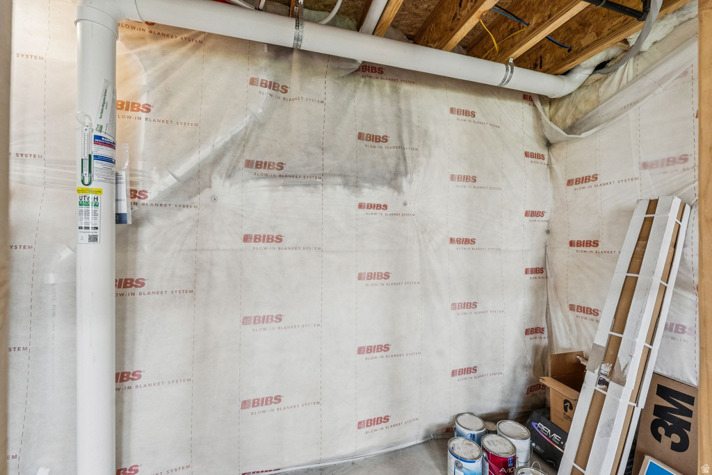 4269 W 2025 S Taylor, UT 84401