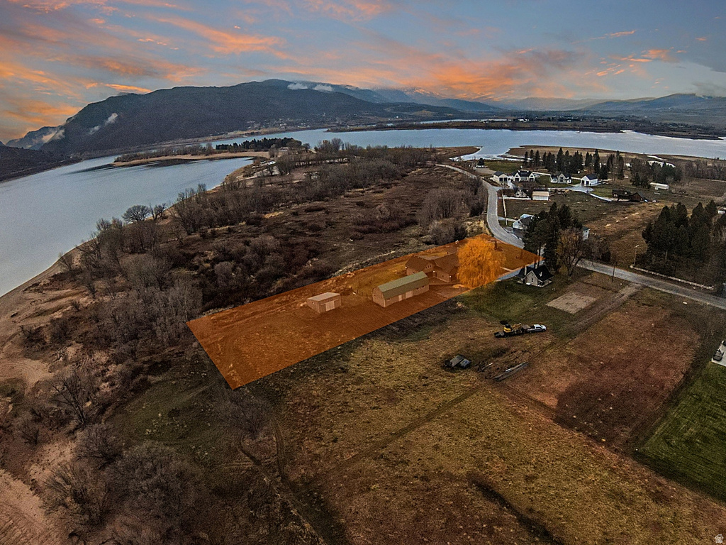 6611 E 100 S Huntsville, UT 84317