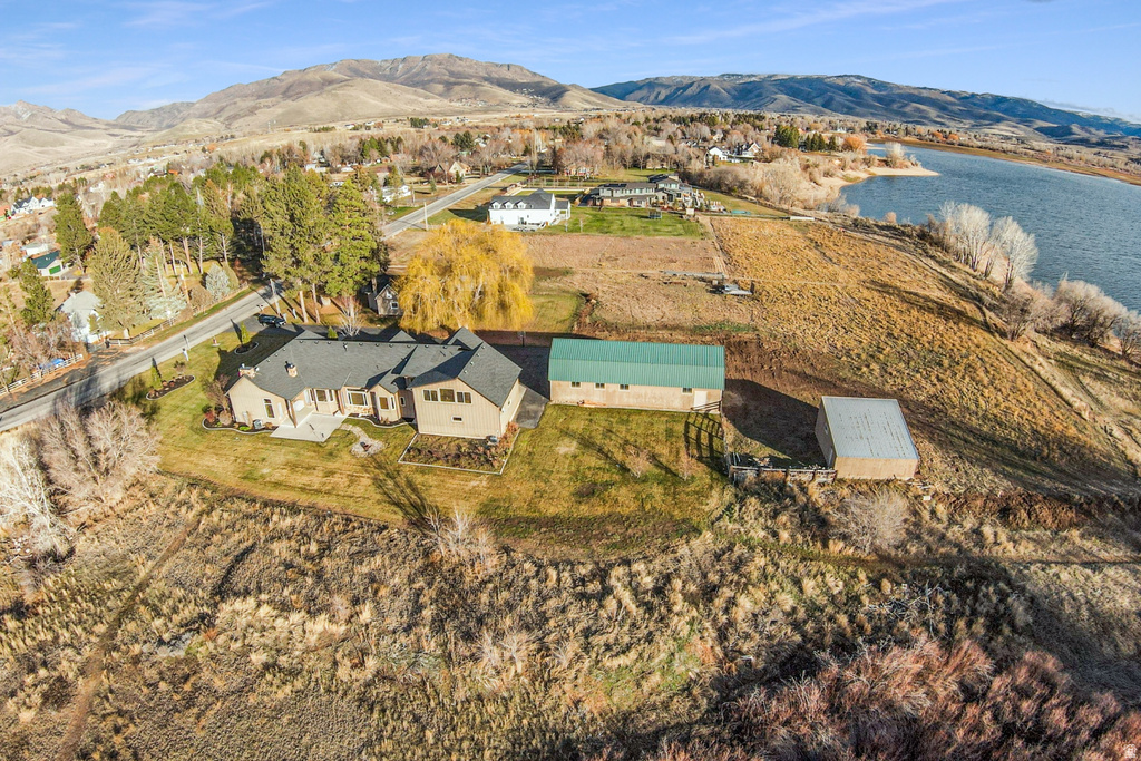 6611 E 100 S Huntsville, UT 84317