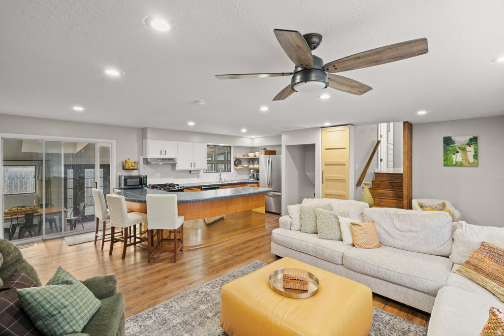 1727 N 2700 W Clinton, UT 84015