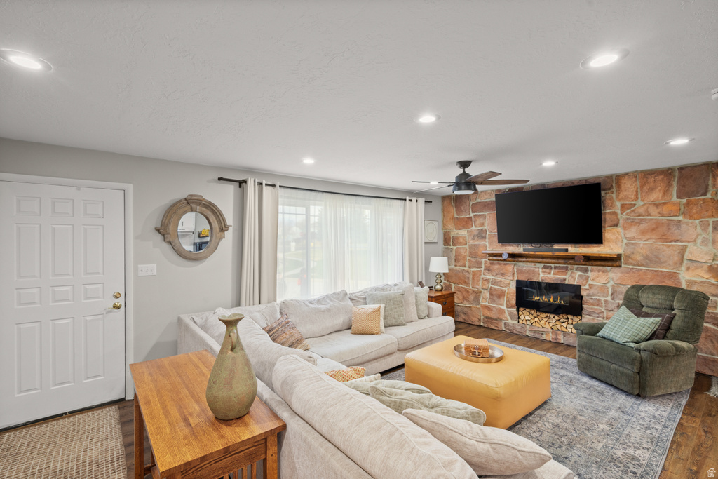 1727 N 2700 W Clinton, UT 84015