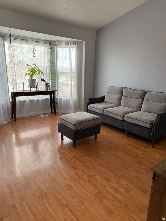 6157 W NELLIES ST West Jordan, UT 84081