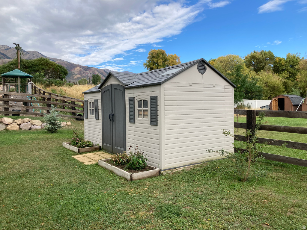 121 N 100 W Wellsville, UT 84339