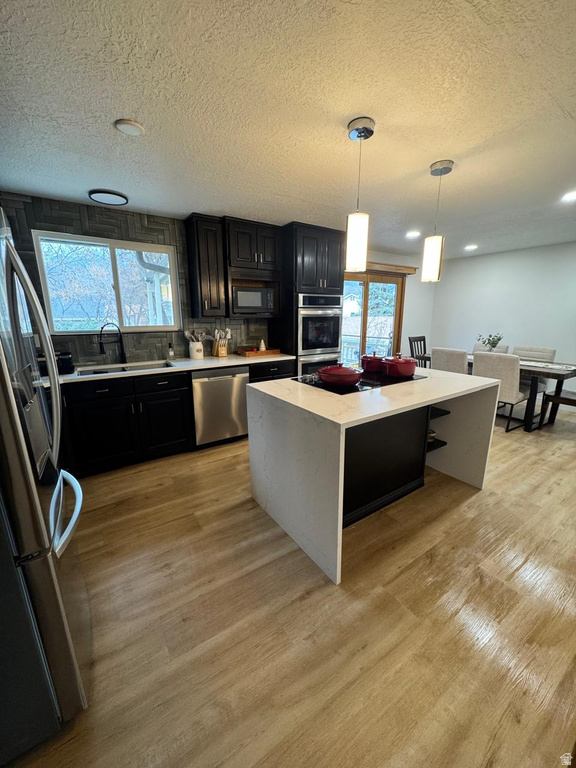 7899 S 930 E Sandy, UT 84094