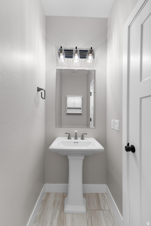 98 W SUNNY CT Stansbury Park, UT 84074