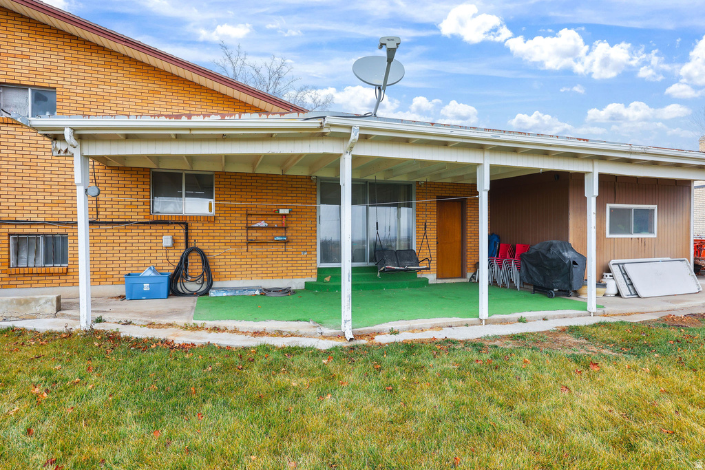 2027 W LAKEVIEW DR Provo, UT 84601