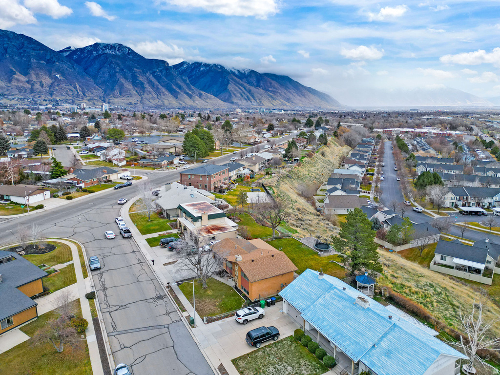 2027 W LAKEVIEW DR Provo, UT 84601