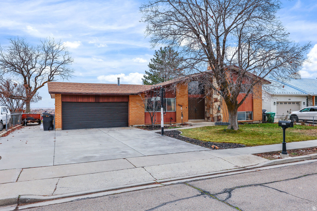 2027 W LAKEVIEW DR Provo, UT 84601