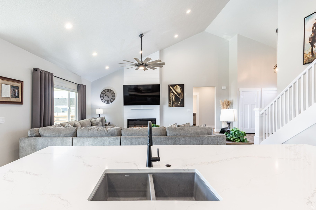 4255 W 950 S West Weber, UT 84401