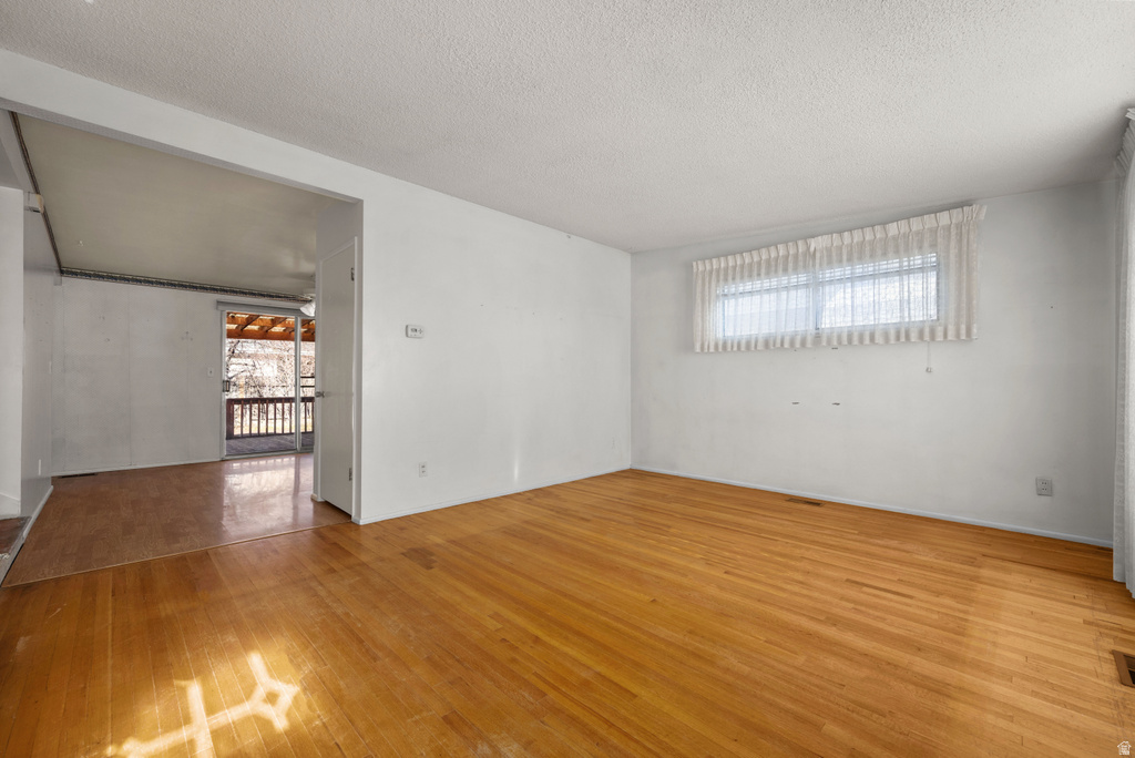 431 E 9150 S Sandy, UT 84070