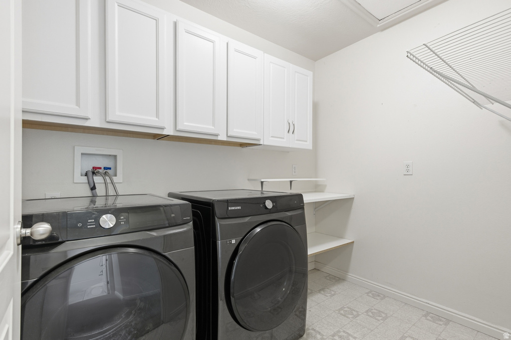 263 E SUNSHINE DR Saratoga Springs, UT 84043