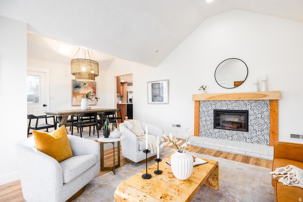 1779 E MOMBO DR Sandy, UT 84092