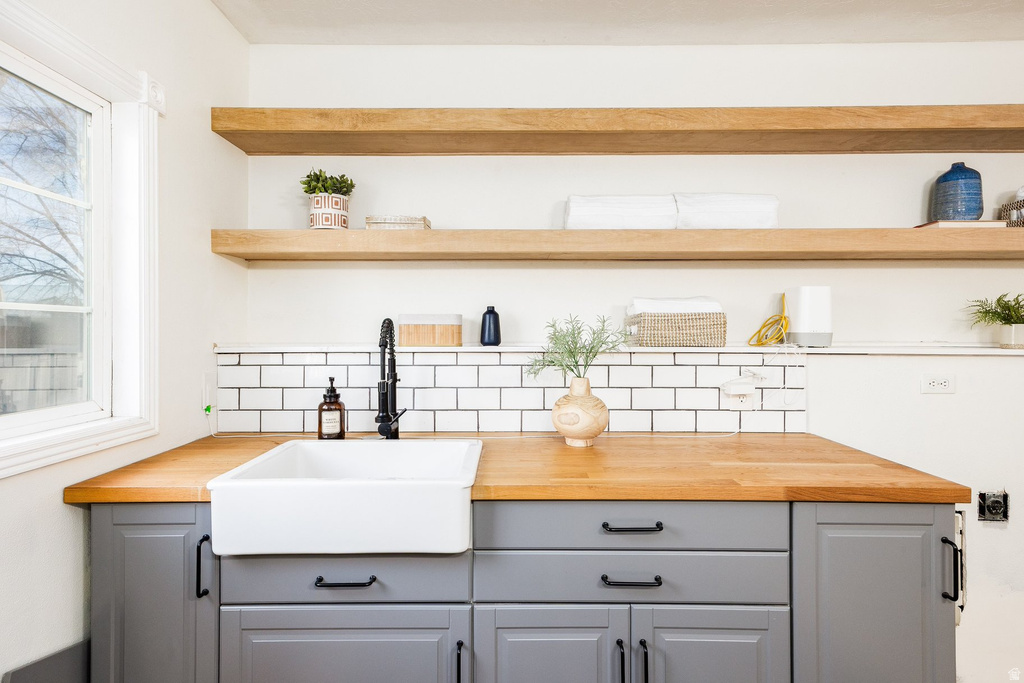 1779 E MOMBO DR Sandy, UT 84092