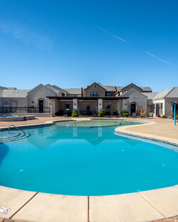 4234 W CAMBRIDGE PKWY Hurricane, UT 84737