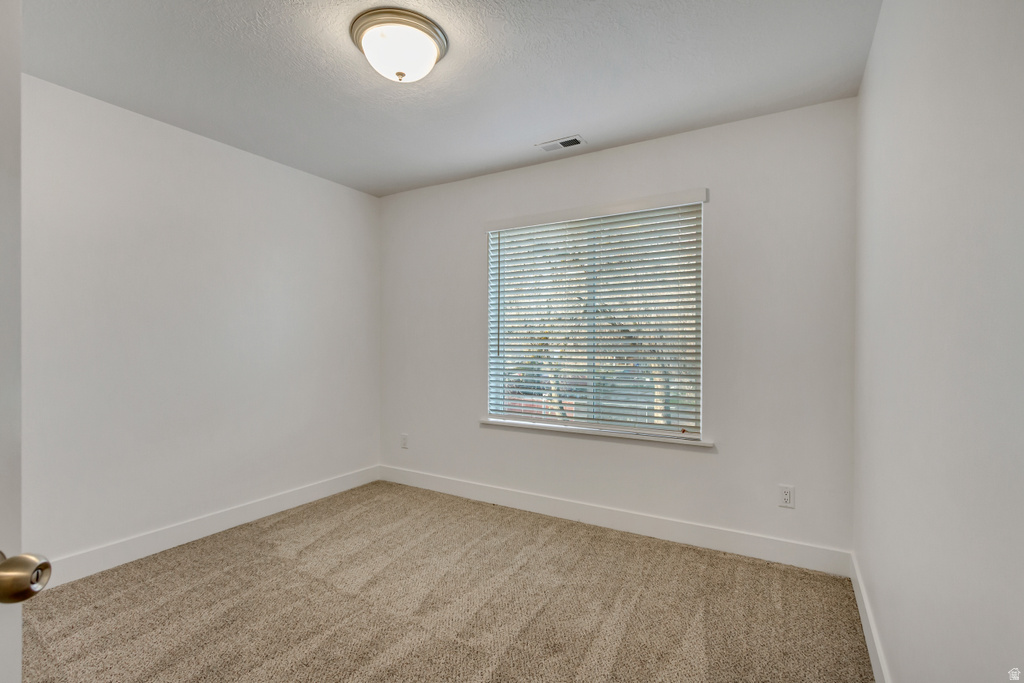 719 S 350 E #3 Ogden, UT 84401