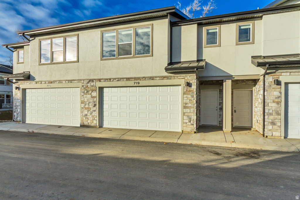719 S 350 E #3 Ogden, UT 84401