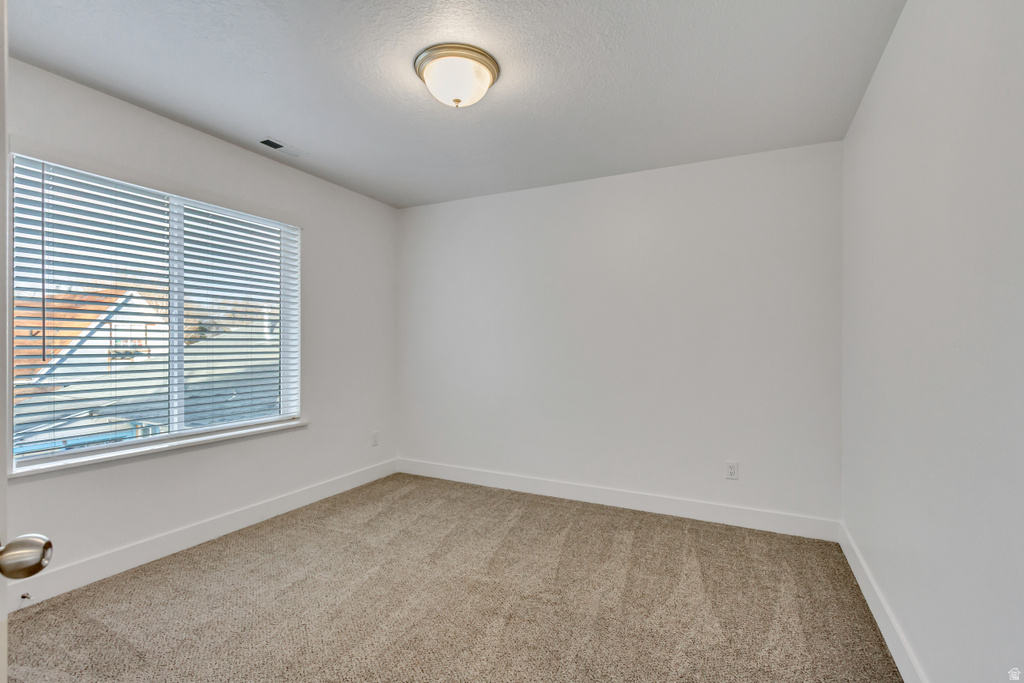 719 S 350 E #3 Ogden, UT 84401