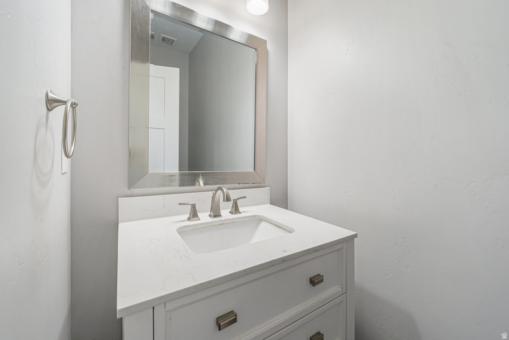 149 E 230 N Vineyard, UT 84059