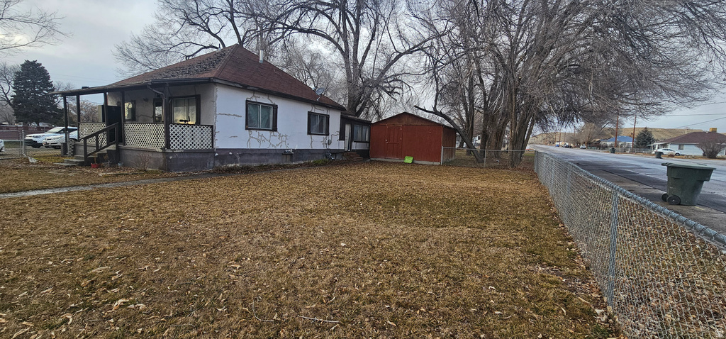 195 E MAIN ST Wellington, UT 84542