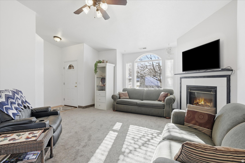 55 MOUNTAIN VIEW CIR Providence, UT 84332