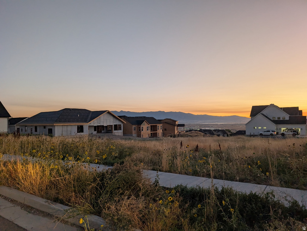 882 E 160 N Hyde Park, UT 84318