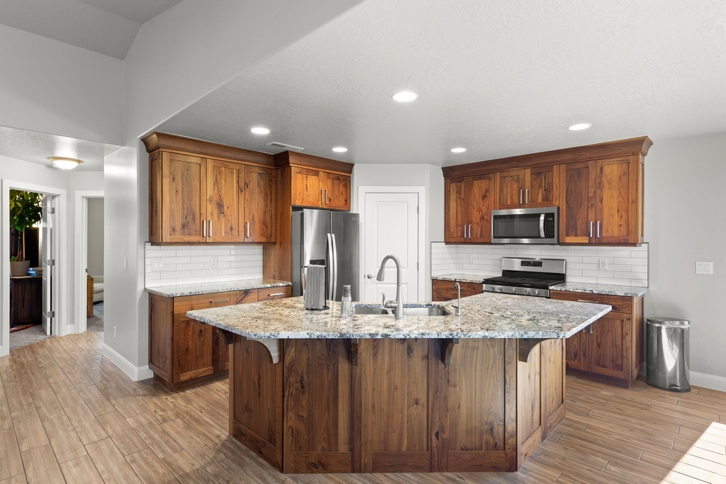 1133 N 100 W Hurricane, UT 84737