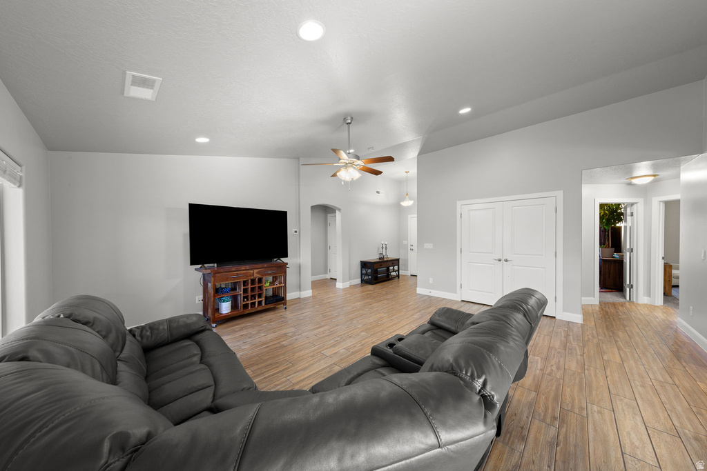 1133 N 100 W Hurricane, UT 84737