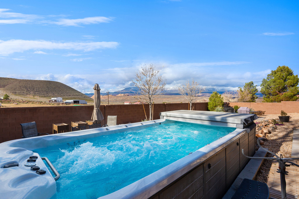 1133 N 100 W Hurricane, UT 84737