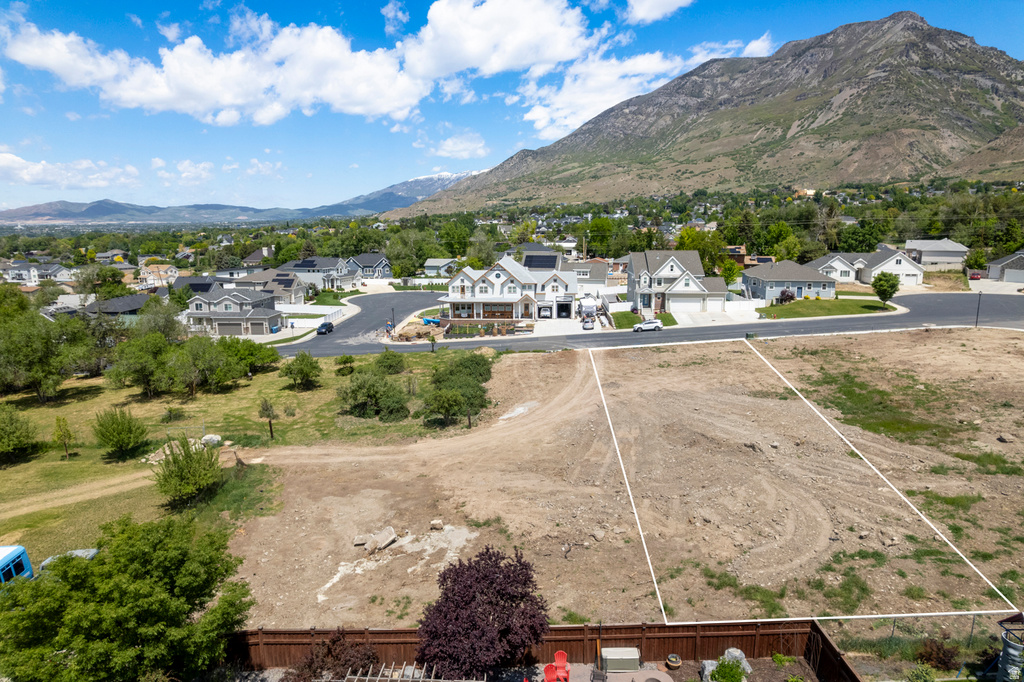 1018 E 300 S Pleasant Grove, UT 84062