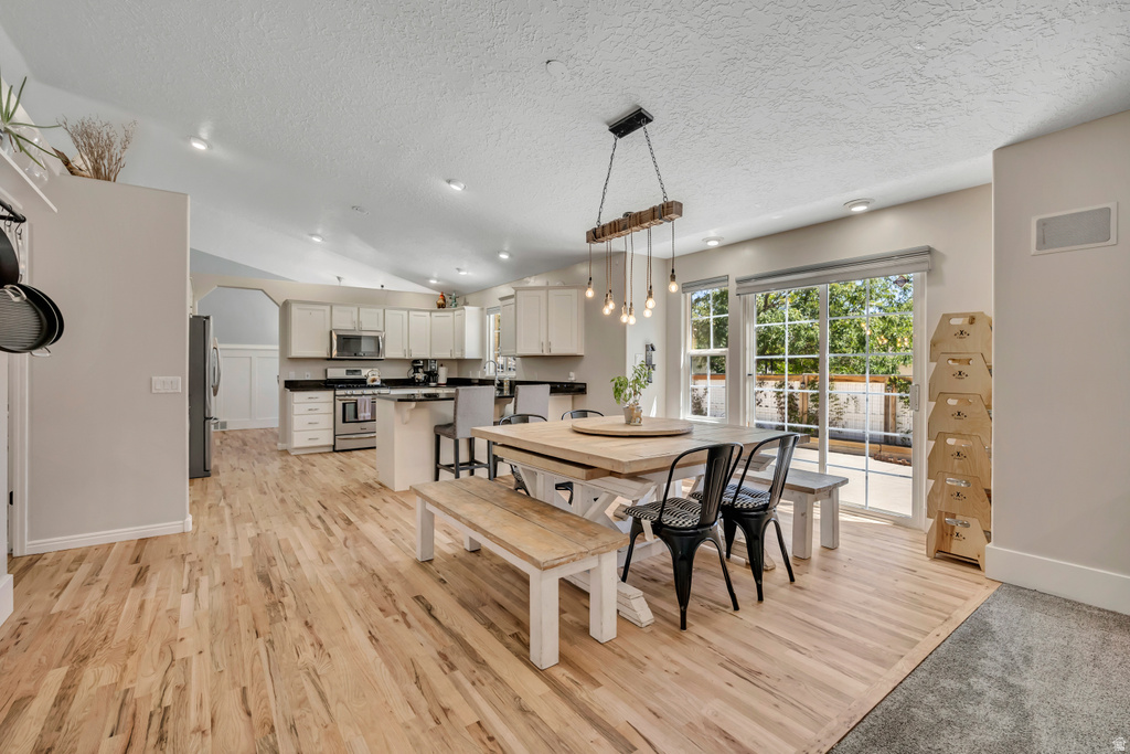 9851 S BIRDIE WAY South Jordan, UT 84009